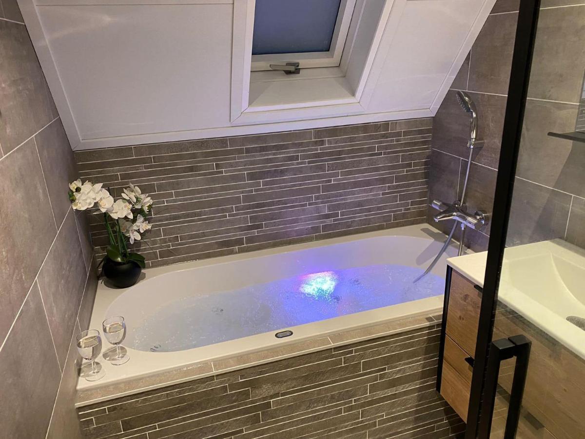 Vijverzicht 221 Met Whirlpool Gramsbergen Ngoại thất bức ảnh